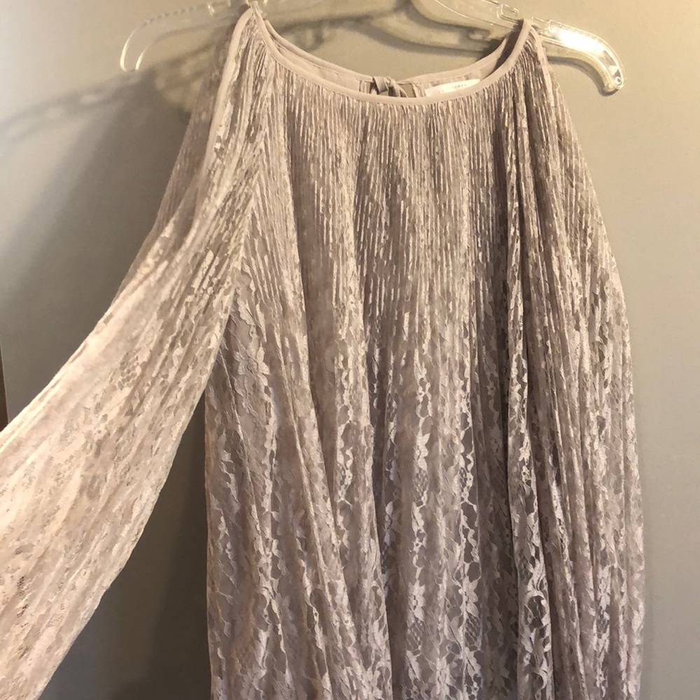 Lace shirt